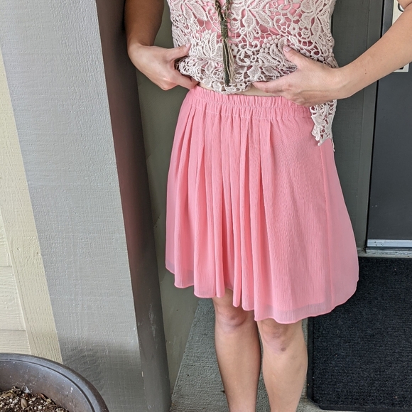LOFT Mini Skirt Coral XXS pleats flowy sheer light weight dressy elastic waist - Picture 3 of 14